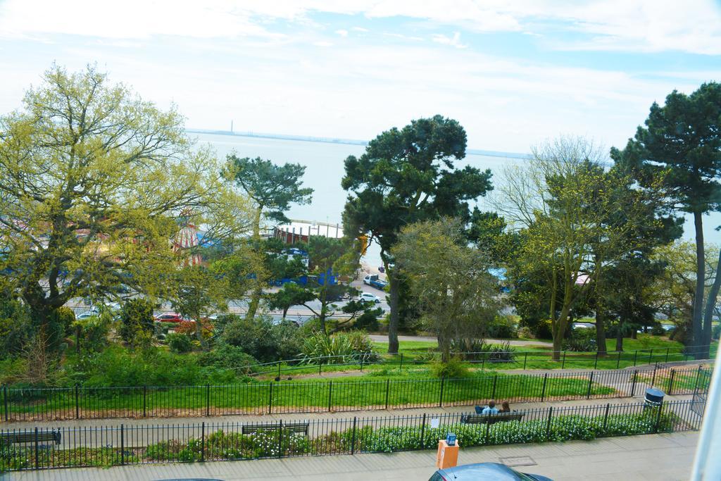 Pier View Self Catering Luxury Apartments Southend-on-Sea Habitación foto